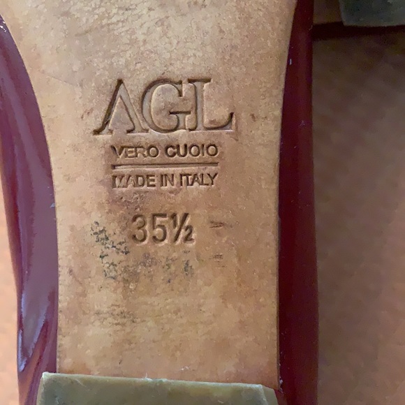 AGL dark red flats - Picture 6 of 6